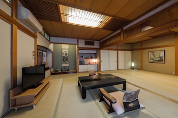 toshinan komeya