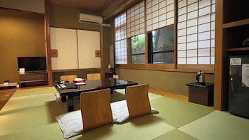 toshinan komeya