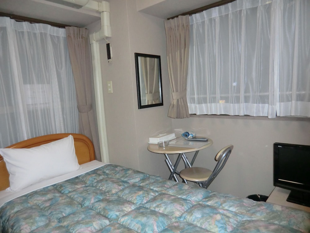 azu garden nipponbashi