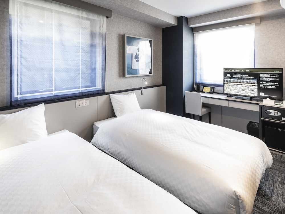 henn na hotel fukuoka hakata