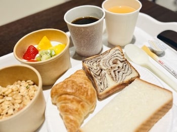 henn na hotel fukuoka hakata