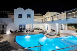 Tristhenia Hotel,Santorini>>Perissa,3.5 star