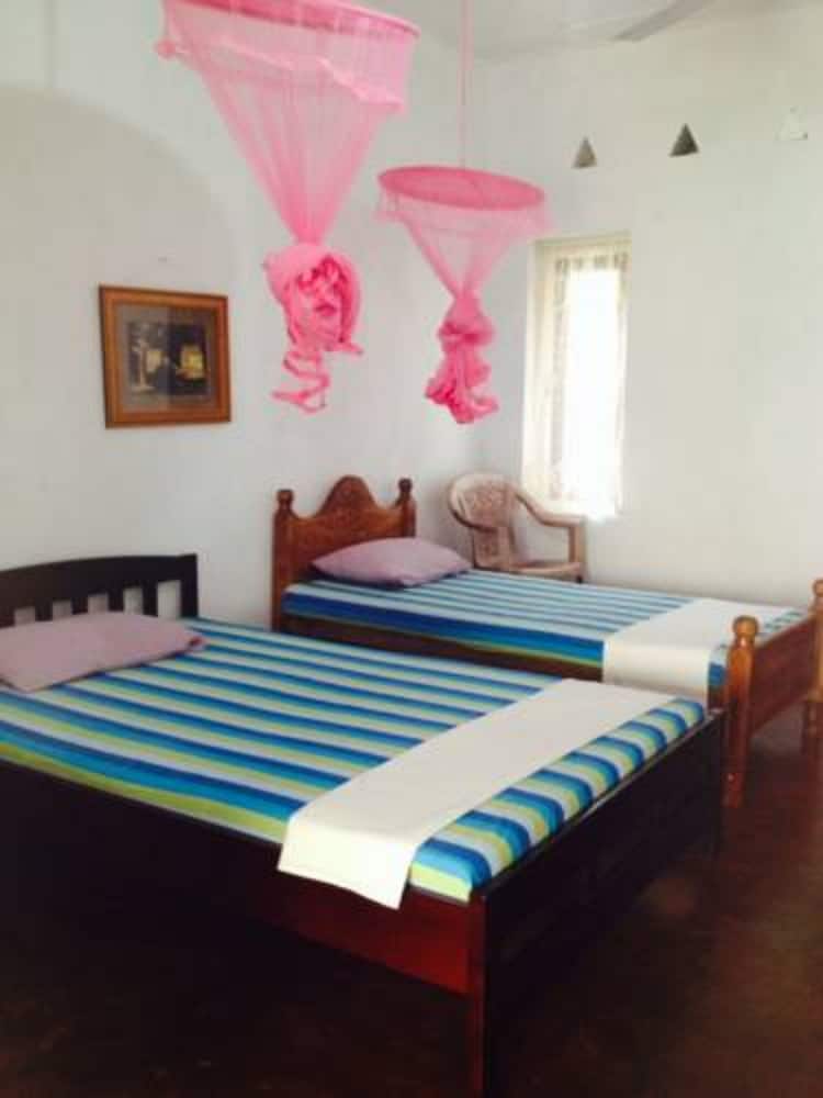 manik home stay