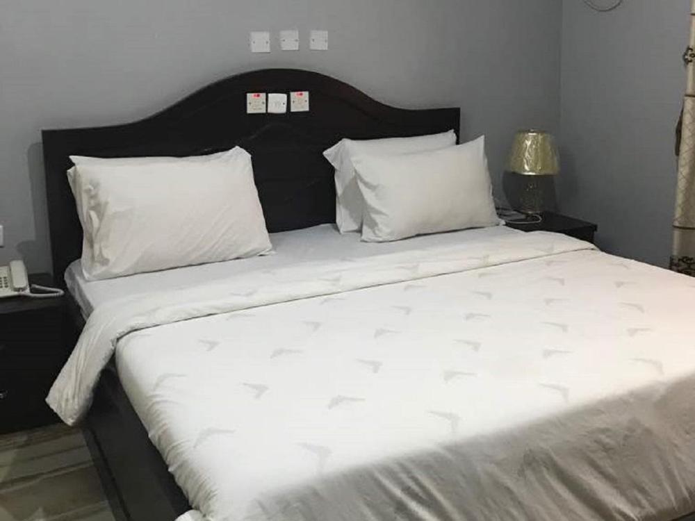 jim eddy suites
