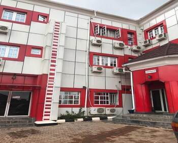 jim eddy suites