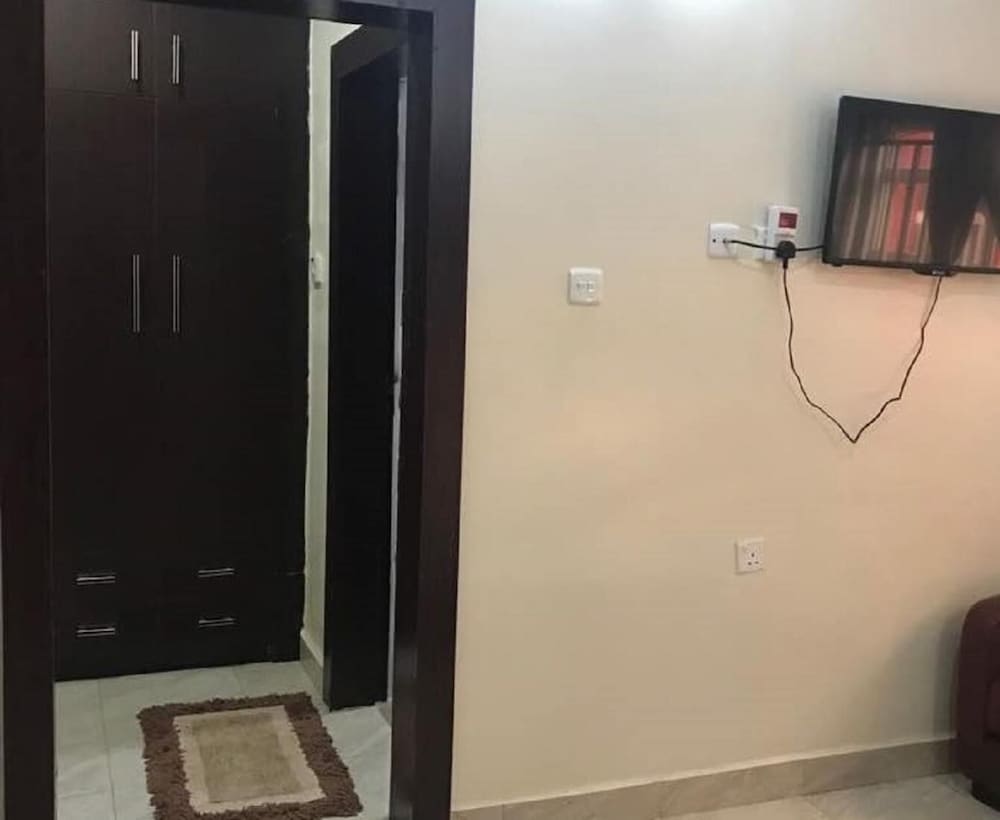 jim eddy suites