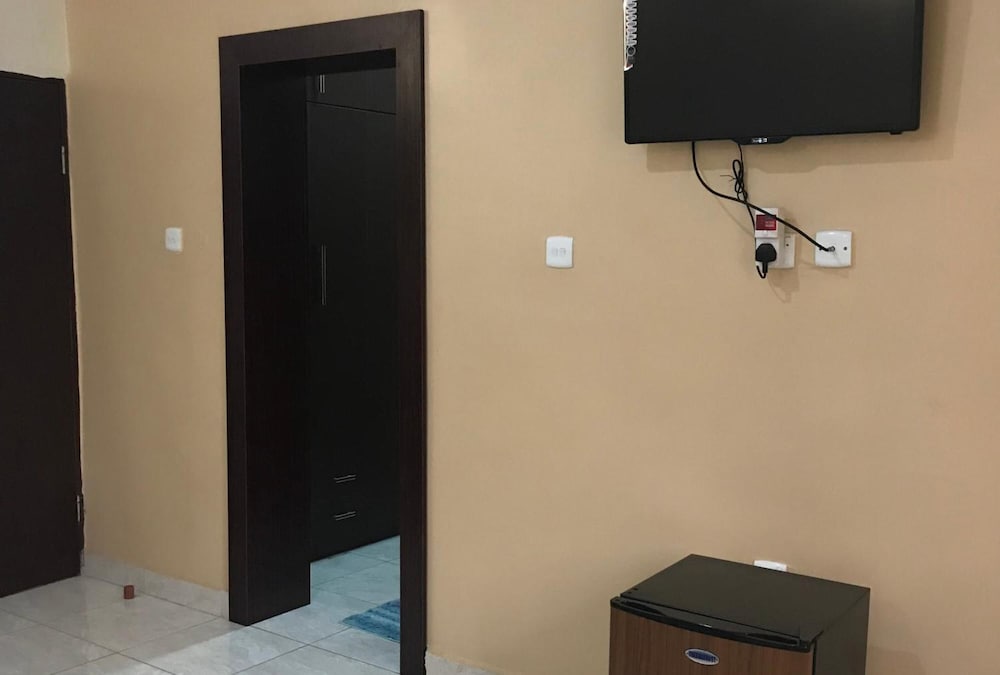 jim eddy suites