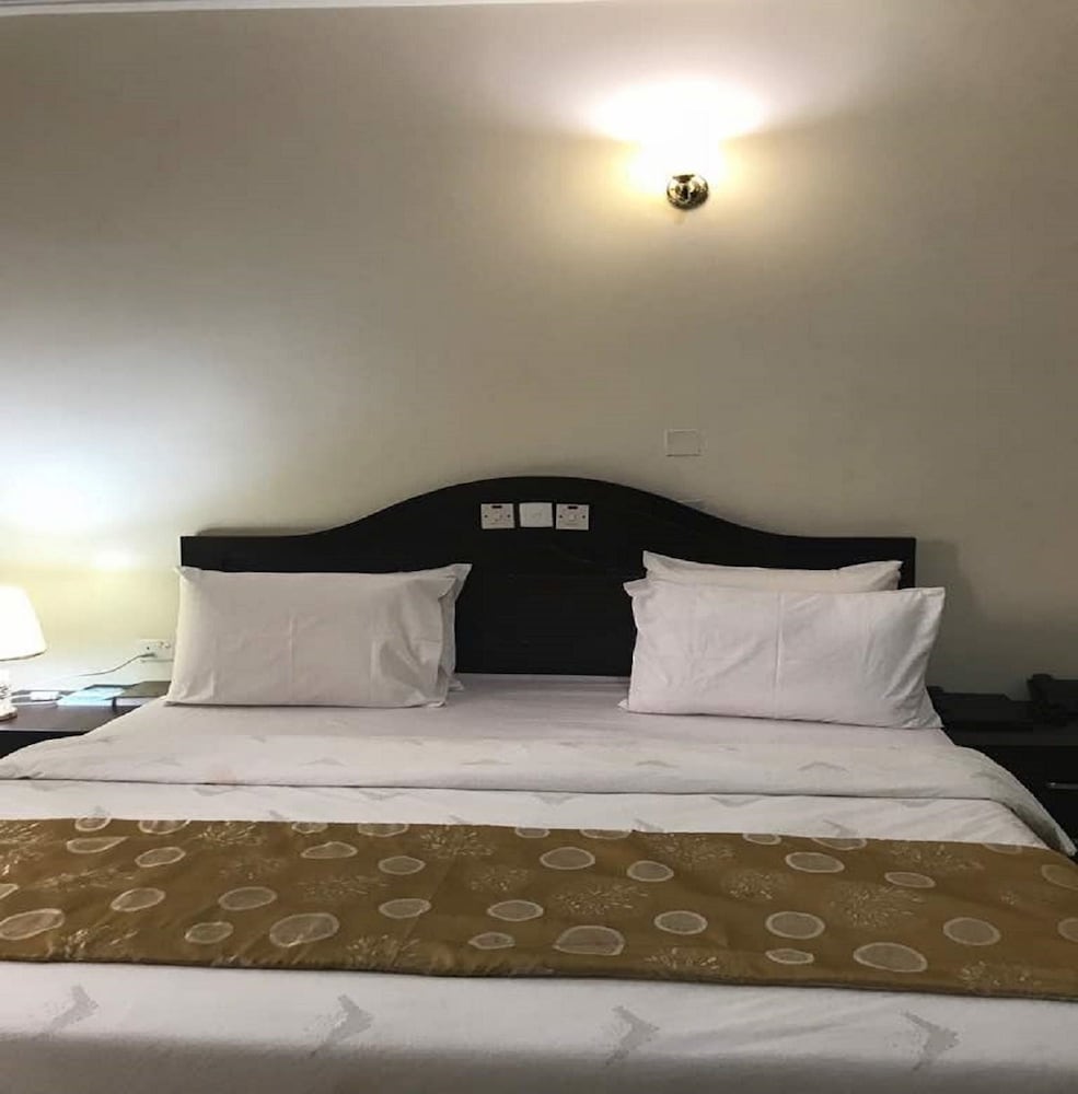 jim eddy suites