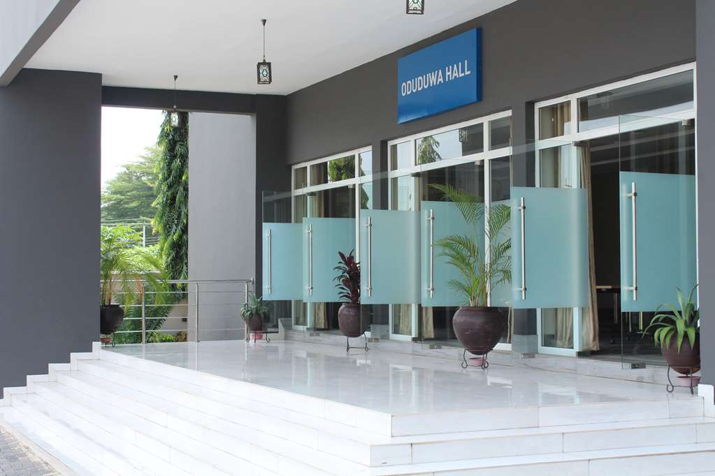 golden tulip ibadan