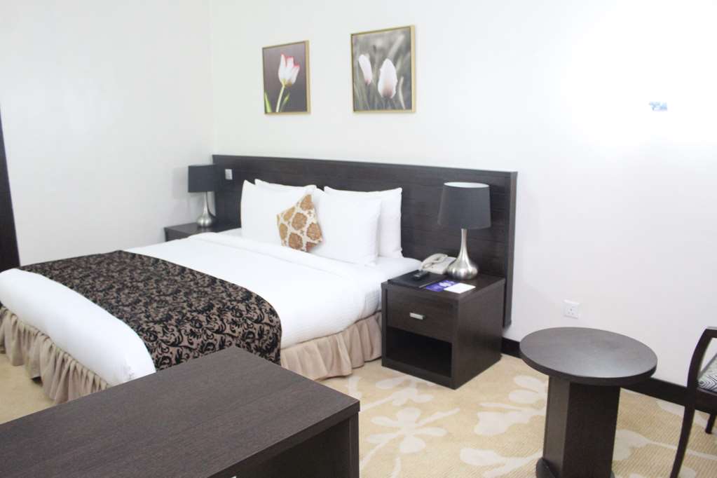 golden tulip ibadan