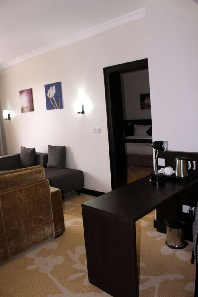 golden tulip ibadan