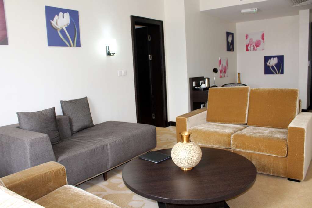 golden tulip ibadan