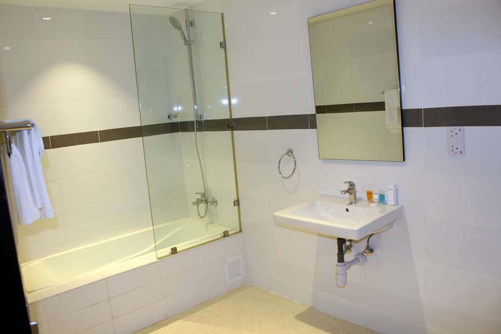 golden tulip ibadan