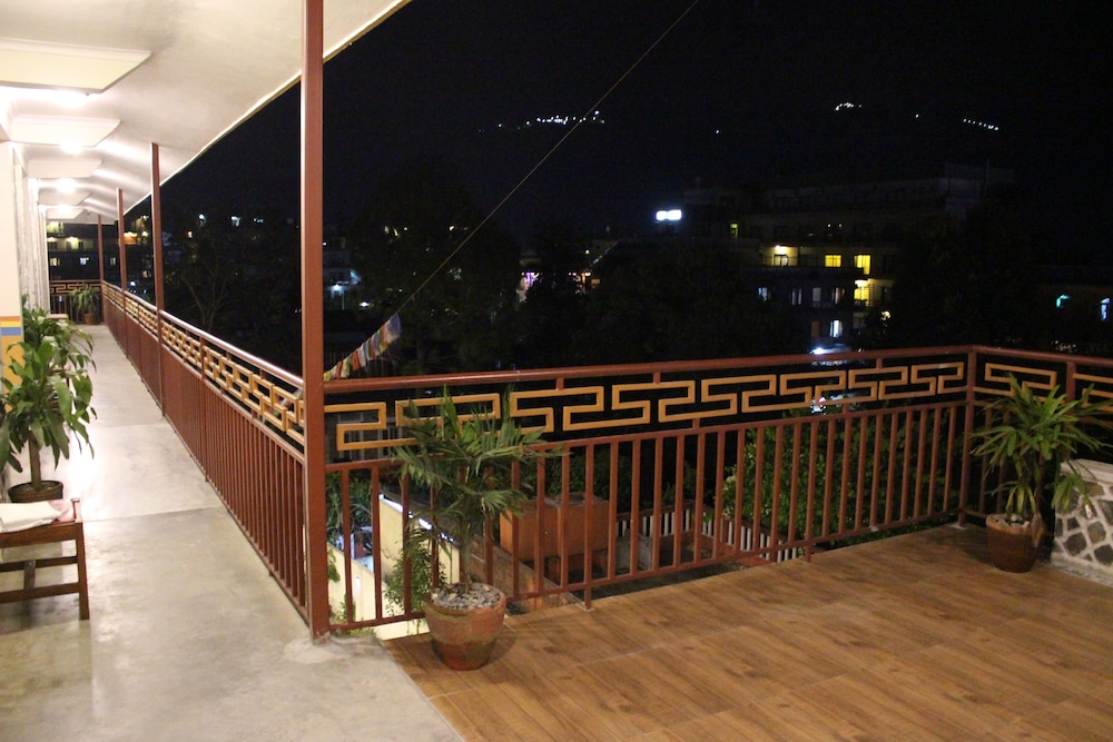 three jewels boutique hotel