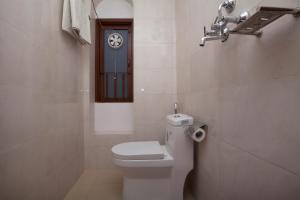 hotel rosemary homes