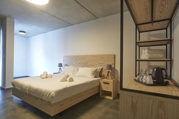 mr todd hotel