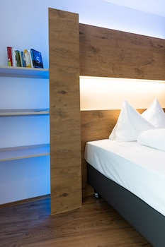 jet hotel zurich airport