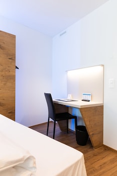 jet hotel zurich airport