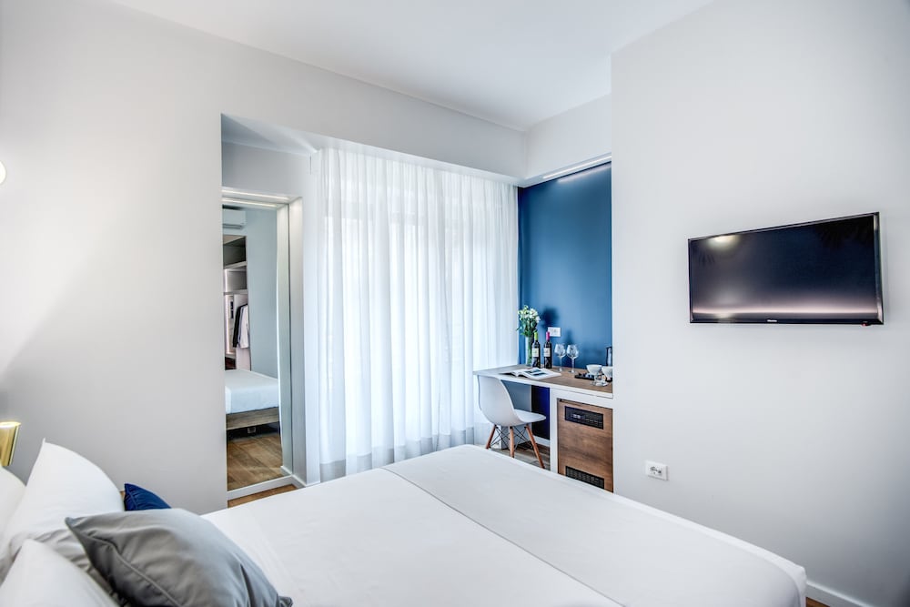 victor boutique hotel