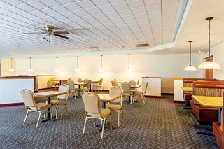 americas best value inn fredonia ny
