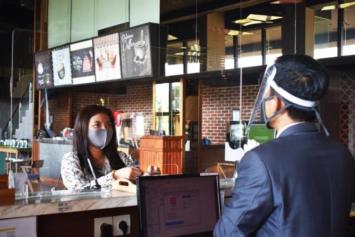 luminor hotel airport sidoarjo by wh