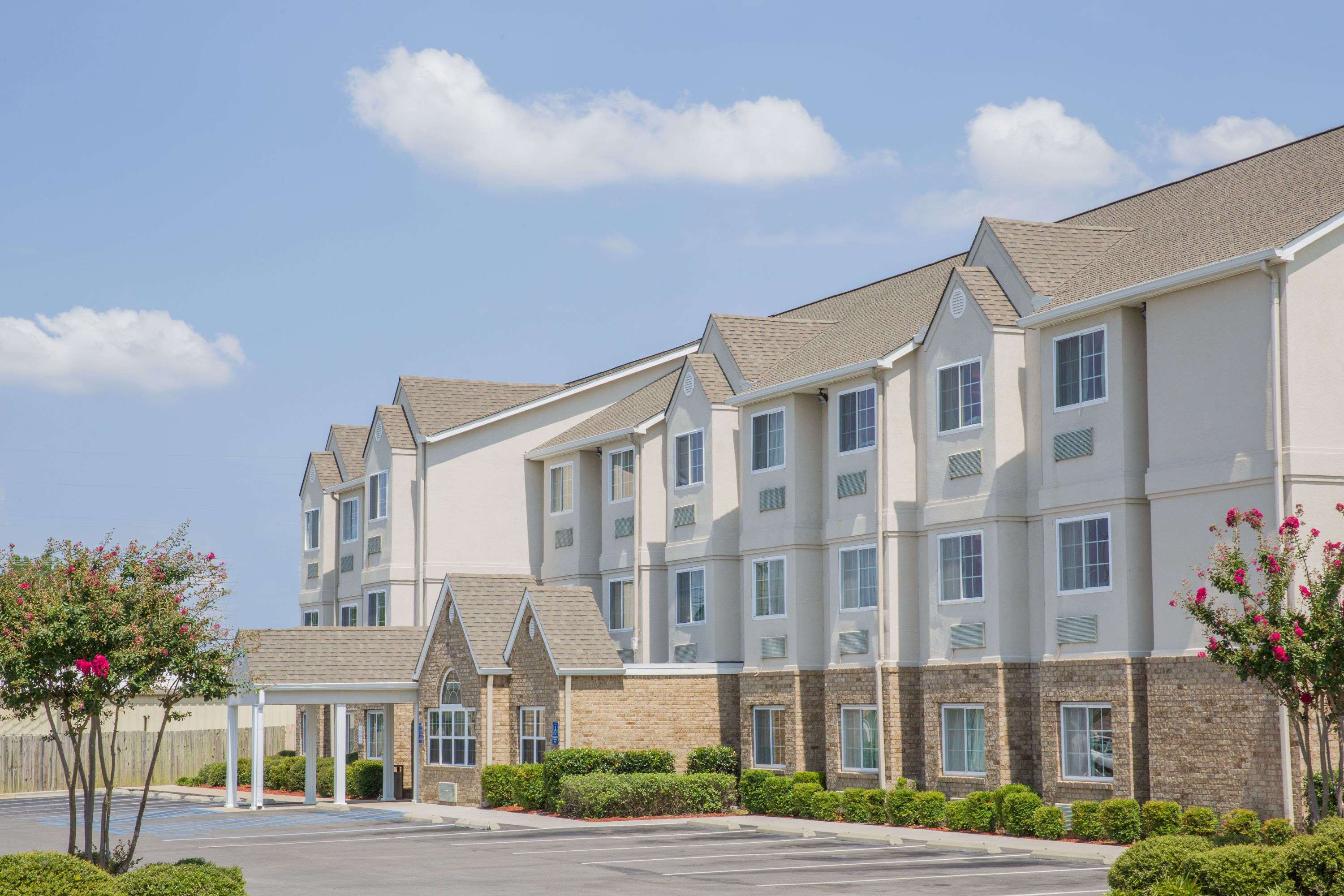 microtel inn and suites by wyndham albertville