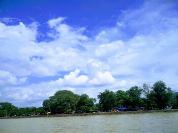 anand niketan by bonjour on the ganges