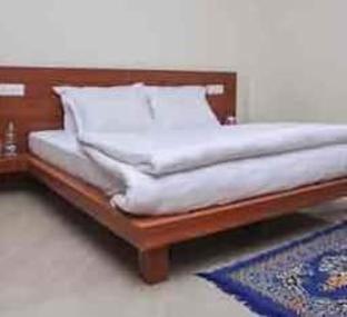 corbett mist resort