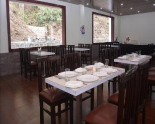 corbett mist resort