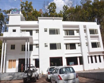 corbett mist resort