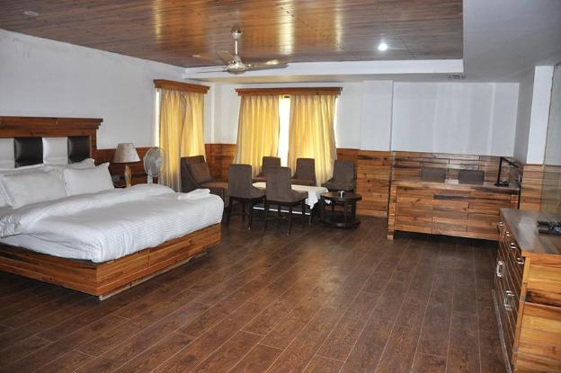 waii inetrnational hotel