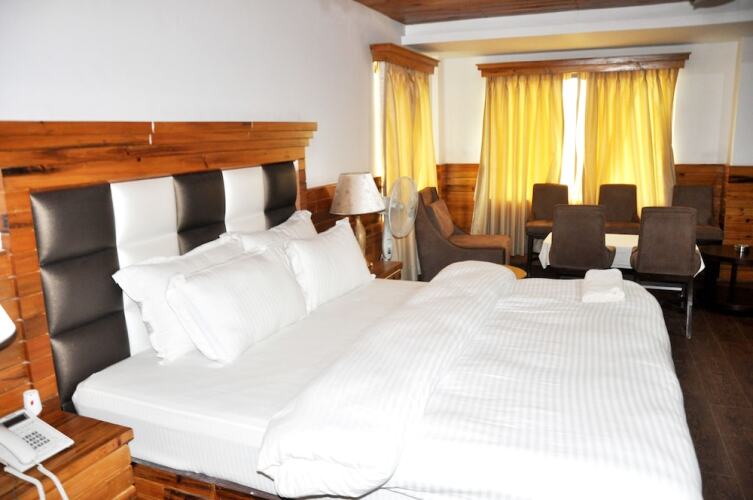 waii inetrnational hotel