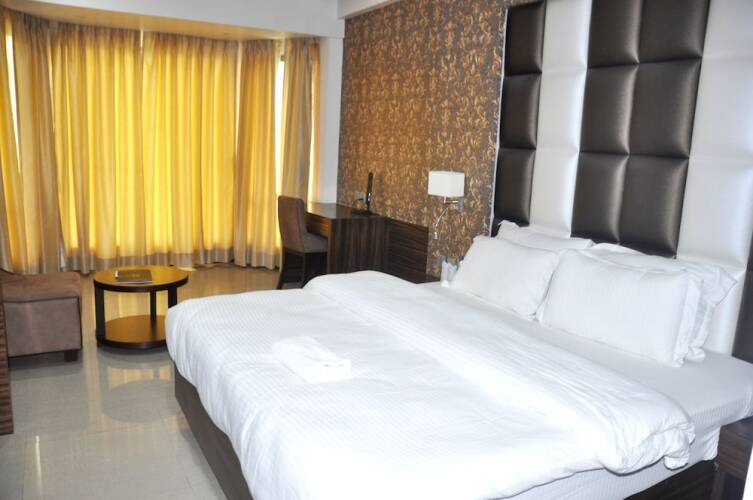 waii inetrnational hotel