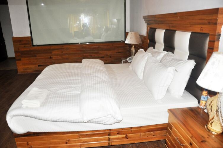 waii inetrnational hotel