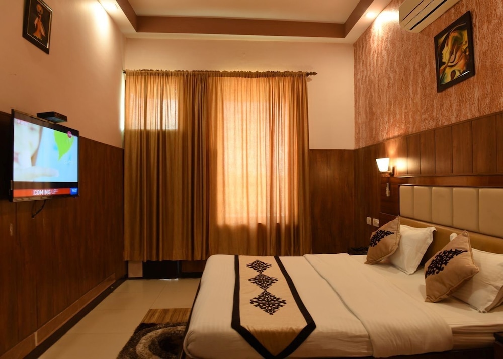 sona pristine hotel