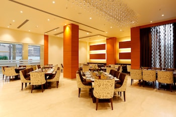 nataraj sarovar portico jhansi