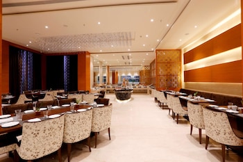 nataraj sarovar portico jhansi