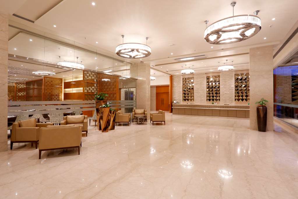 nataraj sarovar portico jhansi