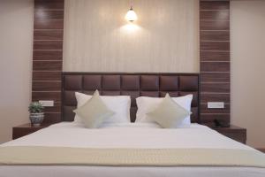 yashshree jai hotel and banquet