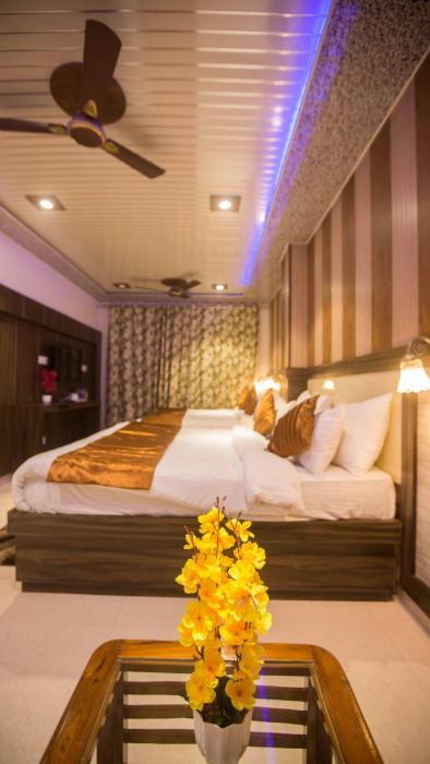 hotel kings regency