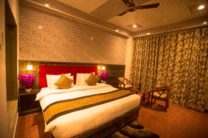 hotel kings regency