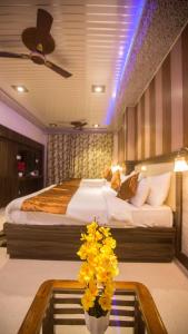 hotel kings regency