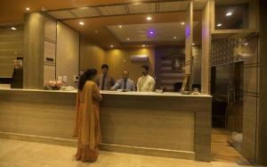 hotel kings regency