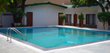 corbett paradiso resorts