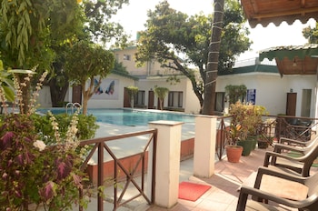 corbett paradiso resorts