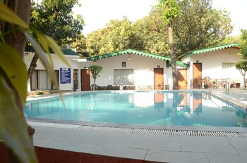 corbett paradiso resorts