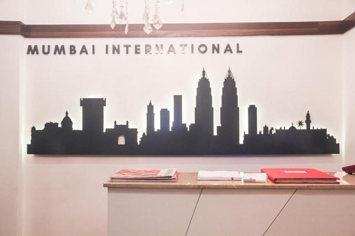 hotel mumbai international