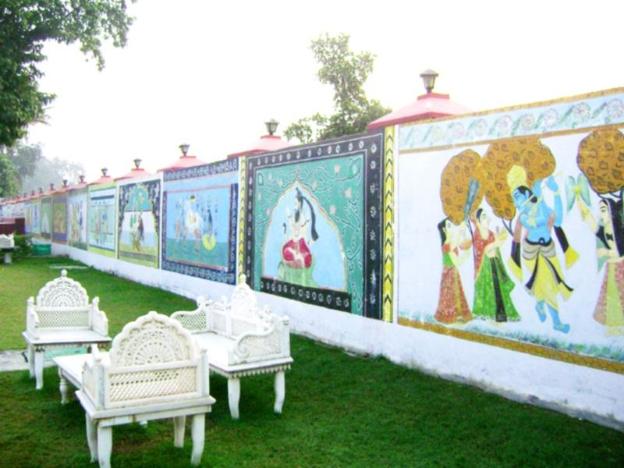 the orcha resort