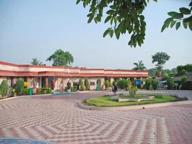 the orcha resort
