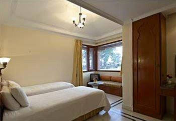 the orcha resort